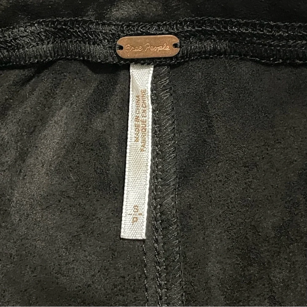 Free People Midnight Black Vegan Suede Pull On Skinny Legging Pants Small